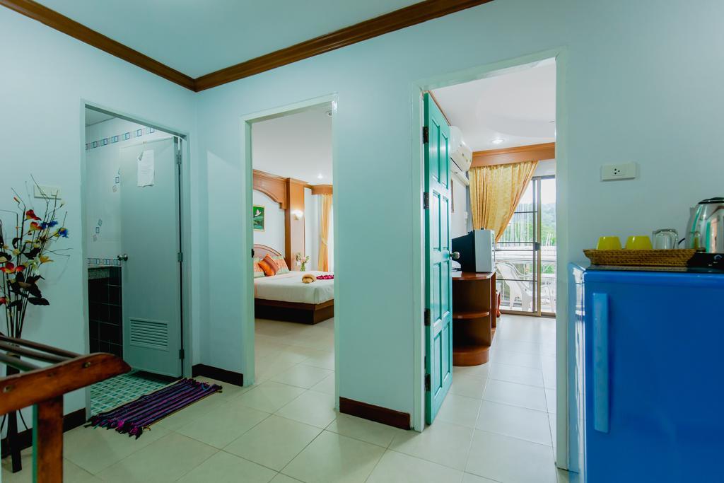 Rk Guesthouse Patong Luaran gambar