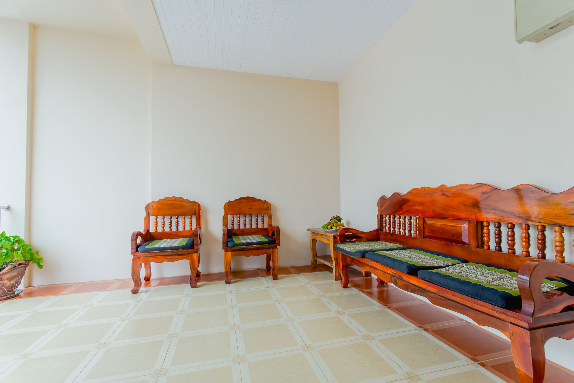 Rk Guesthouse Patong Luaran gambar